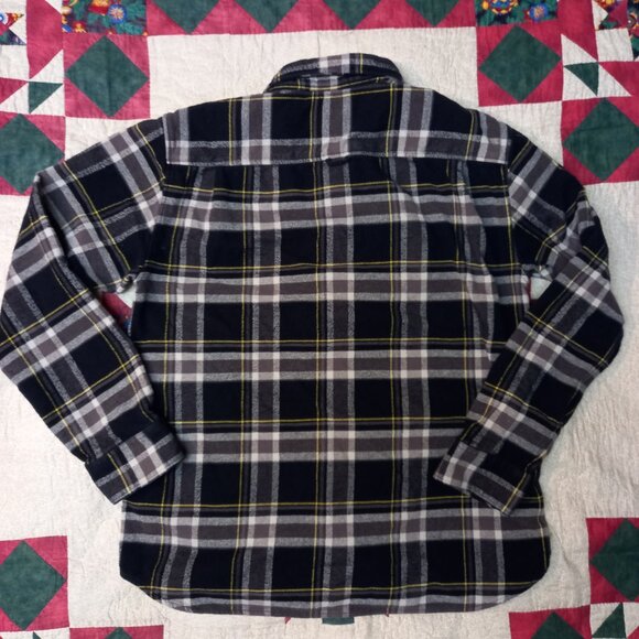DC skateboarding long sleeve Flannel shirt XL - Picture 2 of 3